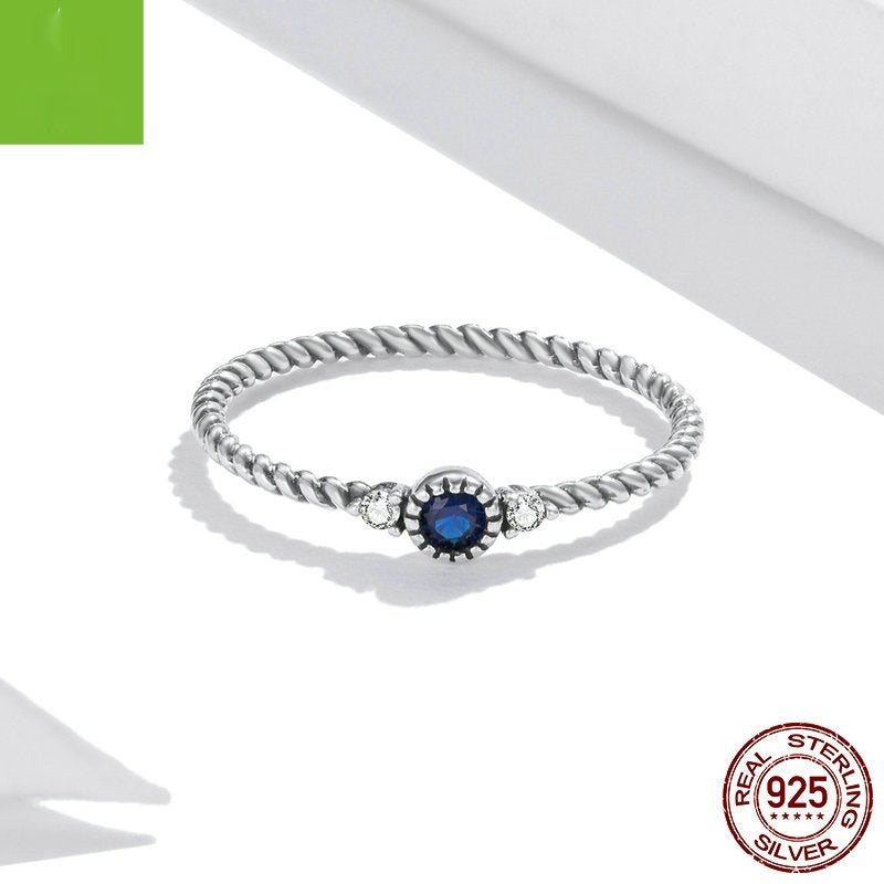 Mysterious Blue Ring In 925 Sterling Silversimple Yet Vintage